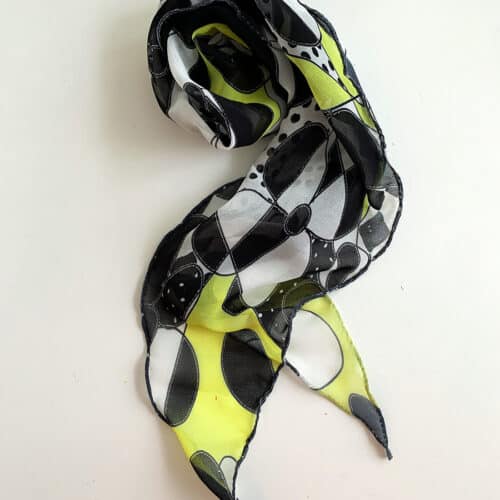 Flowers rumble scarf