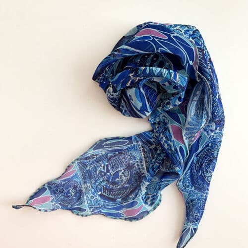 Underwater rumble scarf